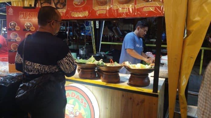 berburu_kuliner_umkm_di_pasar_ramadhan_kota_medan
