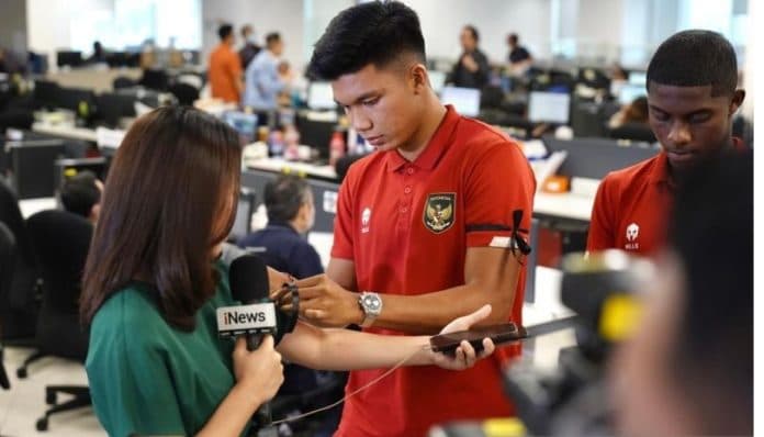 berduka_para_pemain_timnas_indonesia_u_20_kompak_kenakan_pita_hitam