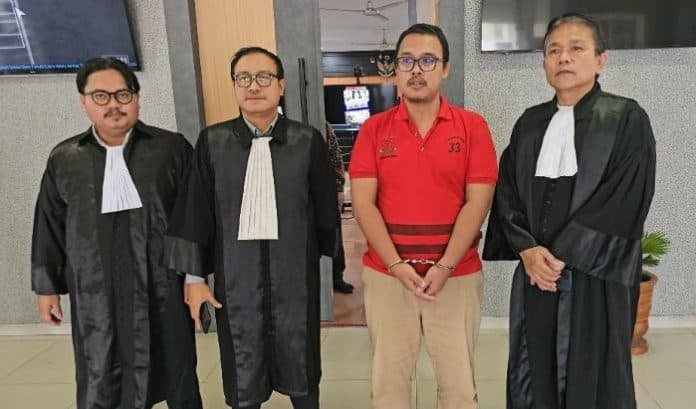 berharap_kasusnya_berakhir_damai_palti_hutabarat_tulis_surat_permintaan_maaf
