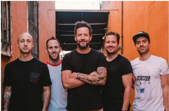 berkat_tiktok_lagu_simple_plan_raih_platinum
