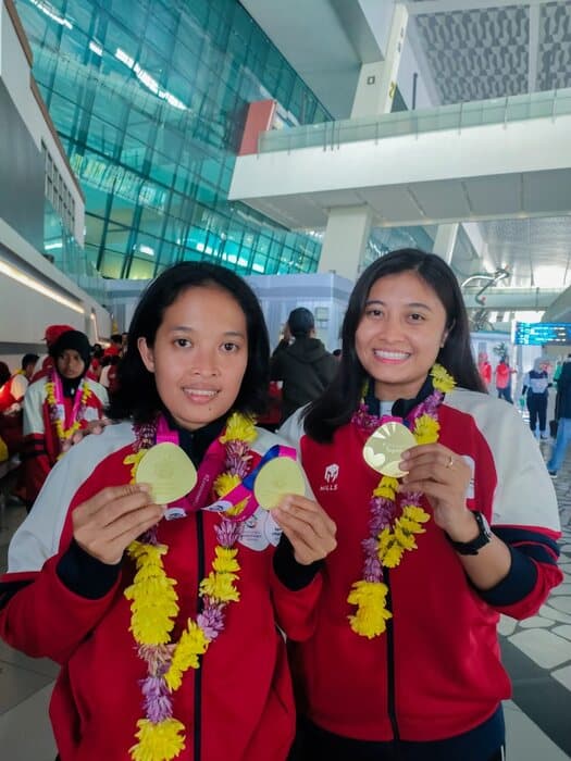 bertahan_tanpa_penghargaan_kisah_inspiratif_ananias_dan_kristiyana_di_dunia_bulutangkis