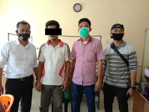 bertahun_tahun_pria_bejat_ini_bikin_putri_kandungnya_jadi_budak_seksnya