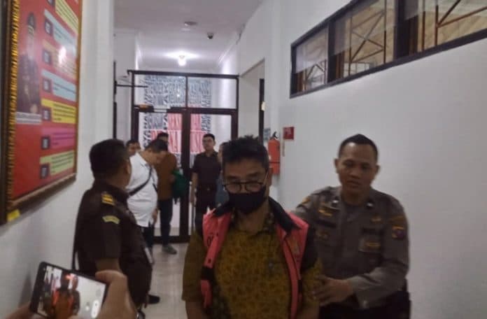 bertambah_kejari_medan_tetapkan_mantan_direktur_keuangan_rsup_adam_malik_tersangka