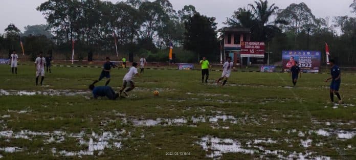 bertanding_di_tengah_guyuran_hujan_pssd_dairi_menang_2_0_atas_ps_pakpak_bharat