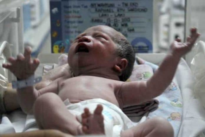 bertengkar_dengan_suami_ibu_tega_aniaya_bayi_berumur_15_hari