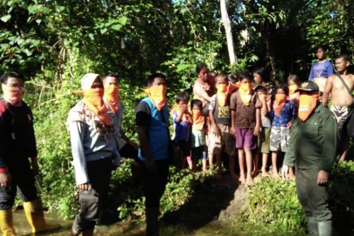 besesandingon_cara_orang_rimba_hindari_covid_19