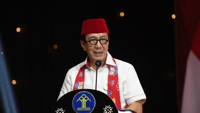 besok_3_menteri_jokowi_di_reshuffle_berikut_daftarnya