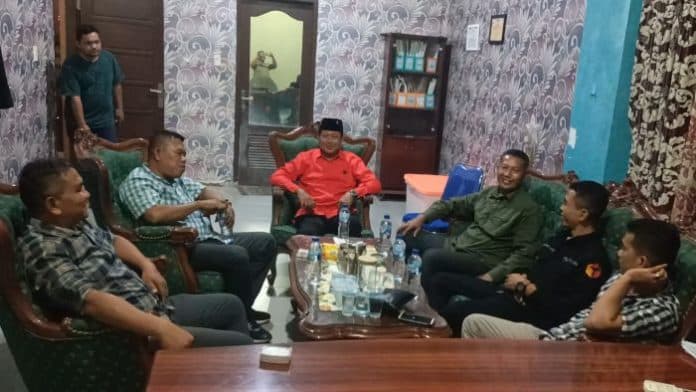 besok_bawaslu_labura_tindak_lanjuti_laporan_bapaslon_ahmad_rizal_darno