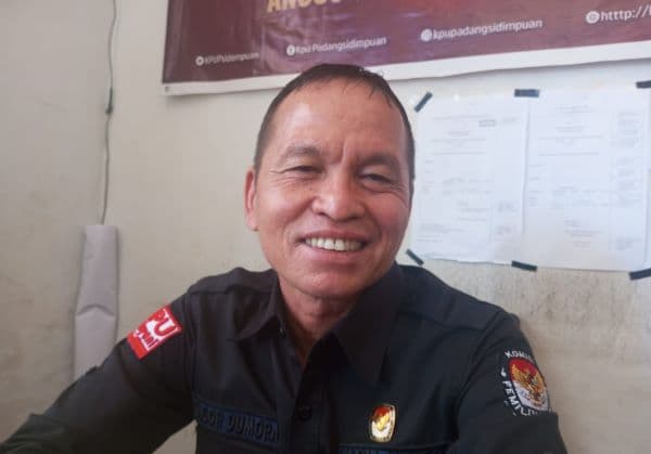 besok_dua_paslon_kembali_mendaftar_ke_kpu_padangsidimpuan