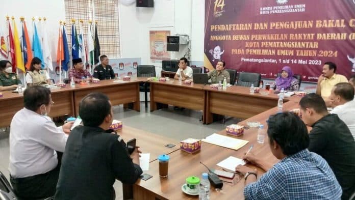 besok_kpu_siantar_sampaikan_fisik_ba_hasil_vermin_ke_parpol