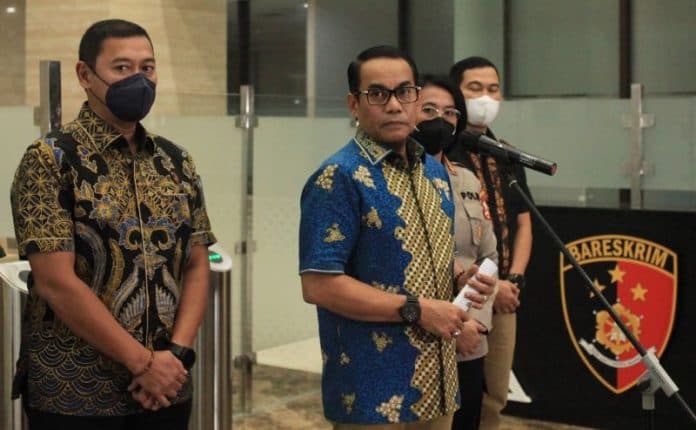 besok_polri_periksa_putri_candrawathi_di_bareskrim