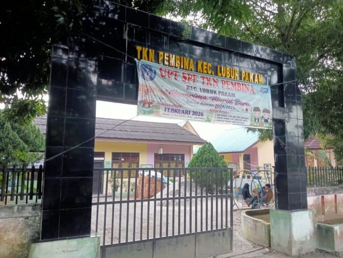 biaya_pendidikan_mahal_lsm_sampan_ri_kritisi_tk_negeri_pembina_lubuk_pakam