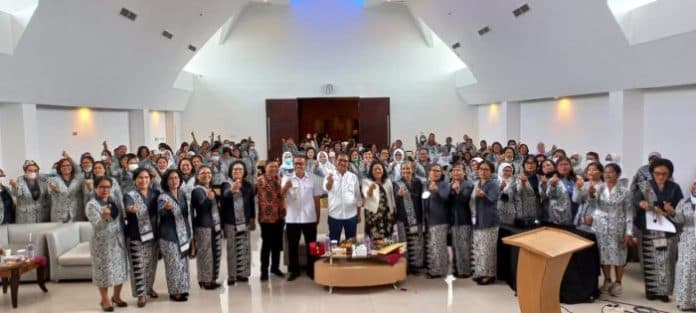 bidan_di_simalungun_diingatkan_bertanggungjawab_dan_bekerja_dengan_baik
