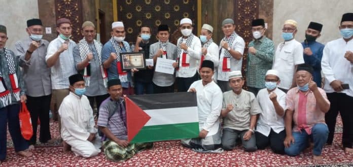 bkm_muslimin_j_city_dan_fosil_bkm_medan_johor_kumpulkan_rp70_juta_buat_palestina