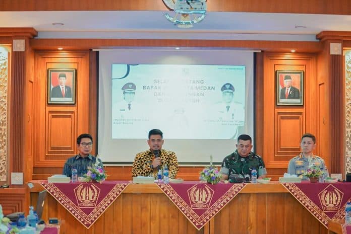 bobby_nasution_boyong_camat_studi_banding_ke_desa_paling_bersih_di_dunia