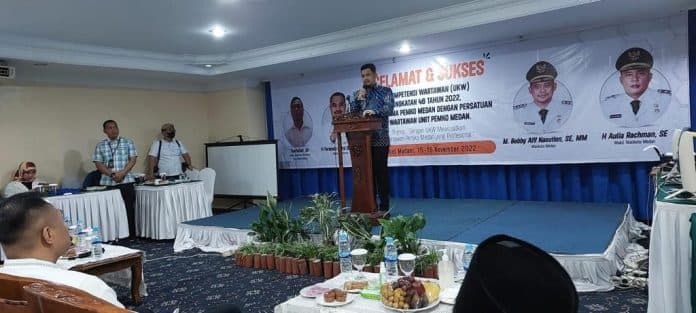 bobby_nasution_kita_butuh_wartawan_berkualitas_dan_berkompeten