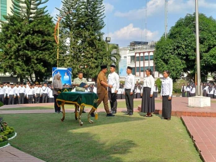 bobby_nasution_lantik_679_pppk_sebagian_sudah_lama_phl
