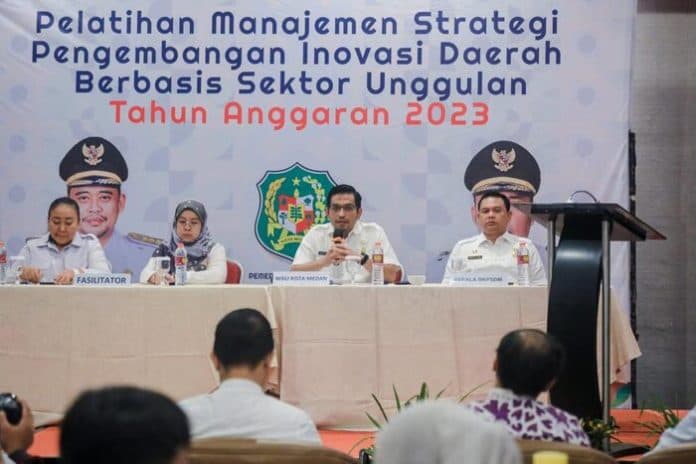 bobby_nasution_minta_asn_di_pemko_medan_kreatif_dan_inovasi_melayani_masyarakat