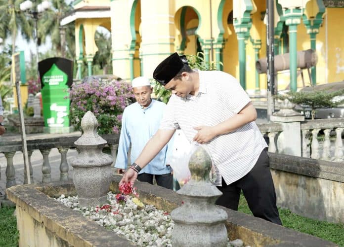 bobby_nasution_napak_tilas_masjid_raya_osmani_labuhan