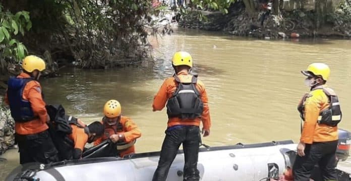 bocah_10_tahun_yang_hanyut_di_sungai_babura_medan_ditemukan_meninggal