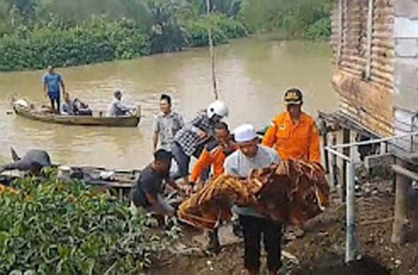 bocah_5_tahun_ditemukan_tak_bernyawa_setelah_3_hari_hanyut_di_sungai_belawan