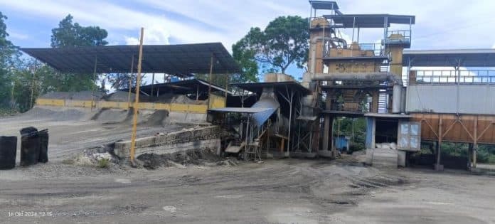 bocah_di_bangun_dairi_alami_sesak_napas_akibat_polusi_udara_dari_pabrik_amp