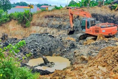 bom_udara_aktif_sisa_pd_ii_ditemukan_di_kalimantan_utara