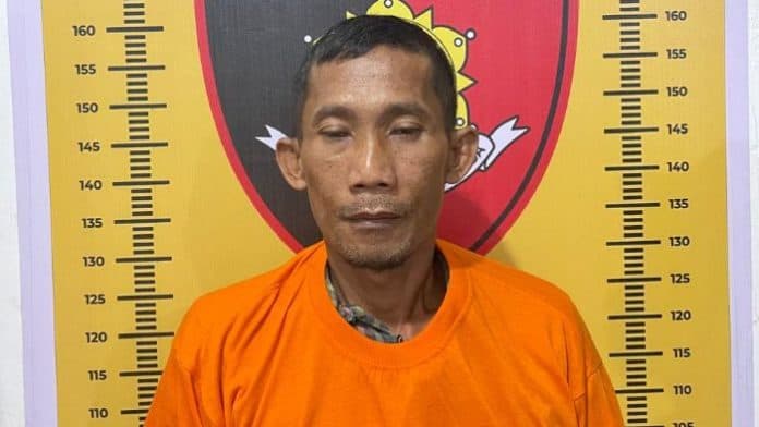 bongkar_rumah_anggota_polisi_di_sergai_5_pelaku_dibekuk