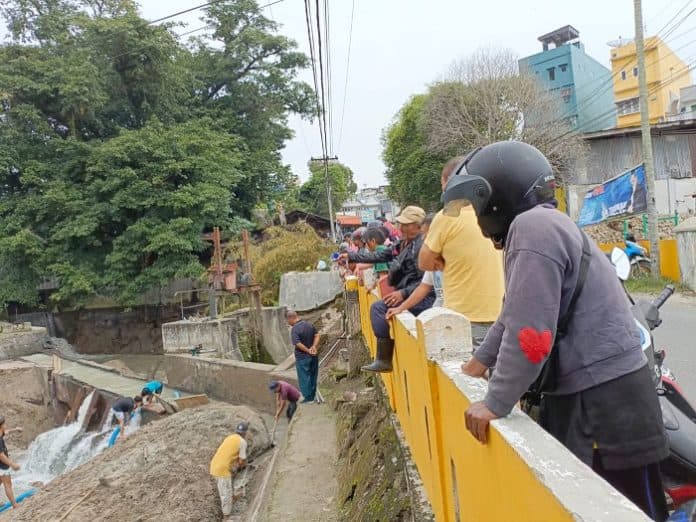 bpbd_siantar_lanjutkan_pencarian_bocah_hanyut_di_sungai_bah_bolon