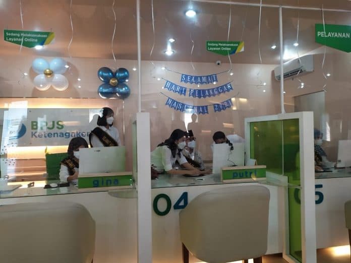 bpjamsostek_cairkan_klaim_melalui_sistem_online