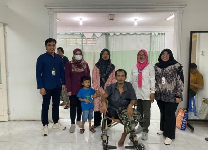 bpjs_ketenagakerjaan_dampingi_peserta_yang_kecelakaan_dalam_bekerja