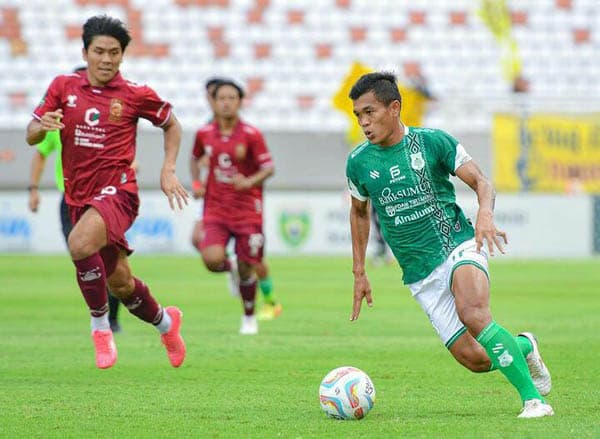brace_nico_malau_antarkan_psms_ke_babak_12_besar_liga_2_pegadaian