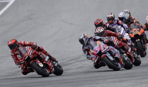 bravo_francesco_bagnaia_juara_motogp_austria_2022