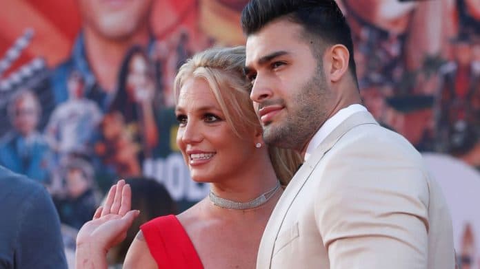 britney_spears_dan_sam_asghari_resmi_cerai_ada_perjanjian_sebelum_menikah