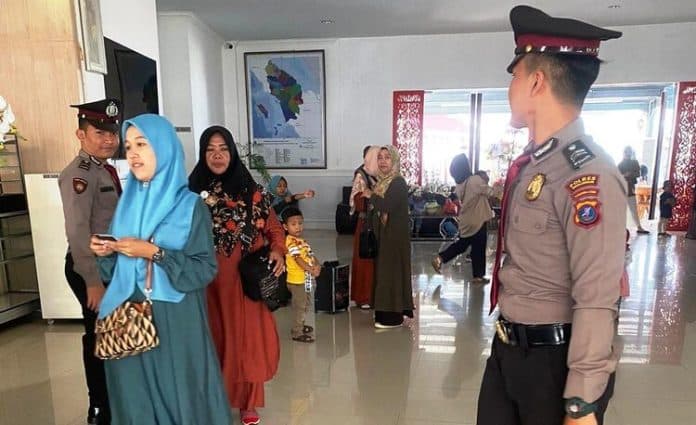 buat_pengunjung_nyaman_polres_simalungun_patroli_destinasi_super_prioritas_danau_toba