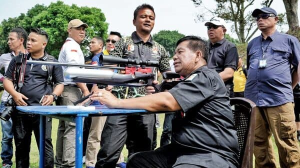 buka_kejuaraan_perbakin_bupati_berharap_atlet_menembak_dari_simalungun_muncul
