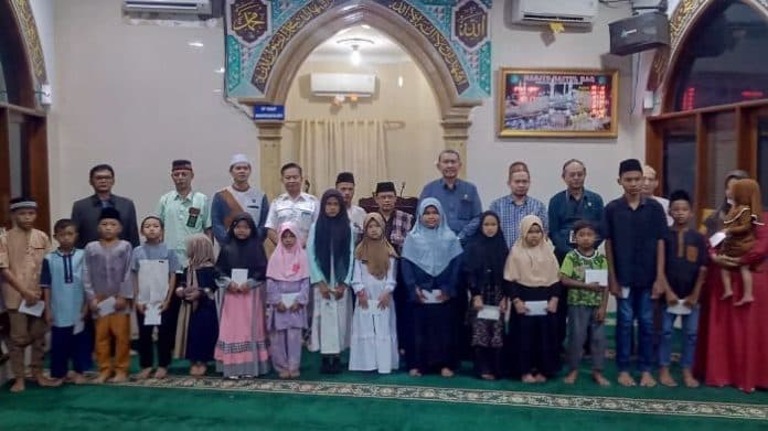 bulan_ramadhan_pn_medan_santuni_anak_yatim_dan_kaum_dhuafa
