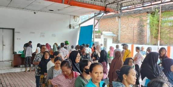 bulog_sumut_percepat_penyaluran_beras_bantuan_pangan_tahap_ketiga_di_2024