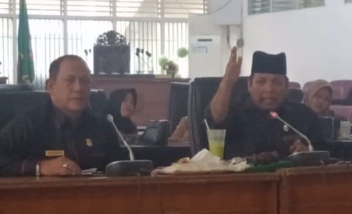 buntut_kematian_bayi_5_bulan_dprd_dorong_dirut_rsud_tanjungbalai_dinonaktifkan