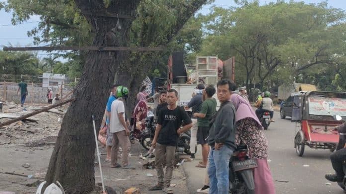 buntut_penertiban_bangunan_milik_barantin_penyewa_bangunan_kecewa_dan_merasa_dirugikan