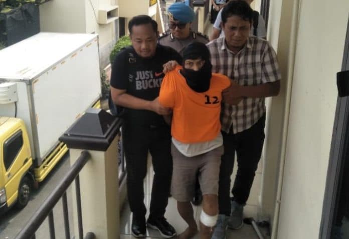 bunuh_pria_lansia_di_medan_helvetia_pelaku_akui_panik_karena_ketahuan_mencuri