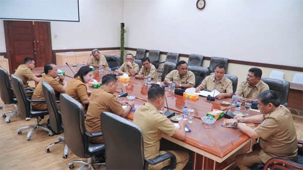bupati_ali_yusuf_dukung_keberangkatan_pwi_deli_serdang_ke_hpn_di_jakarta