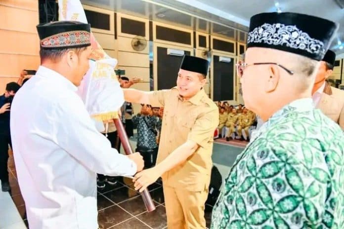 bupati_batu_bara_akui_sangat_butuh_komitmen_kades_bangun_desa