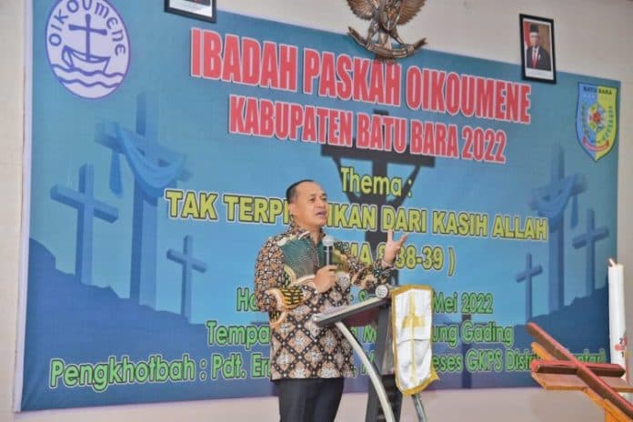 bupati_batu_bara_berharap_paskah_menguatkan_semangat_perdamaian