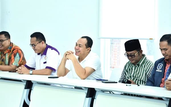 bupati_batu_bara_dengan_bersama_dan_menyatu_kerukunan_beragama_terjalin_baik