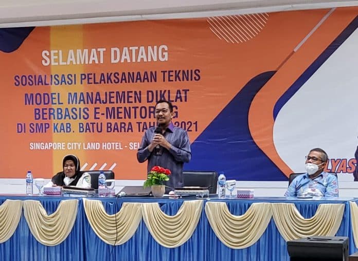 bupati_batu_bara_manajemen_diklat_berbasis_e_mentoring_tingkatkan_kompetensi_guru