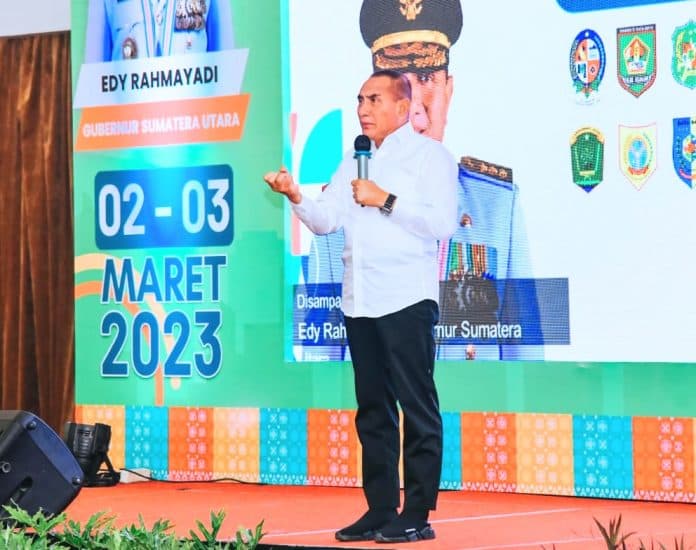 bupati_batu_bara_minta_gubsu_bahas_pembangunan_sma_negeri_di_laut_tador_pada_musrenbang_2024