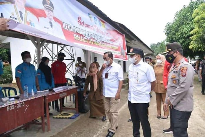 bupati_batu_bara_tinjau_tes_urine_guru_asn_pastikan_sesuai_prosedur