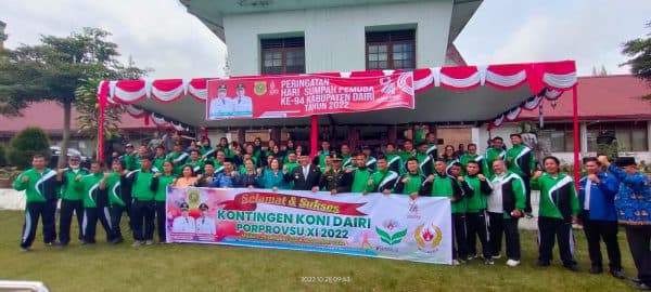 bupati_dairi_berangkatkan_98_atlet_ikuti_porprovsu_koni_bonus_rp20_juta