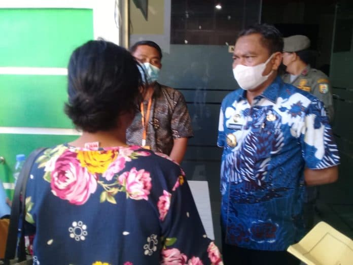 bupati_darma_wijaya_sidak_dinas_dukcapil_sergai